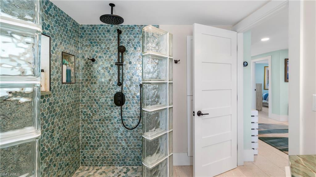 PINE ISLAND SHORES UNIT 1 - Residential