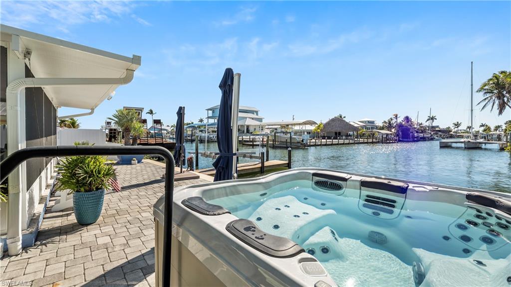 PINE ISLAND SHORES UNIT 1 - Residential