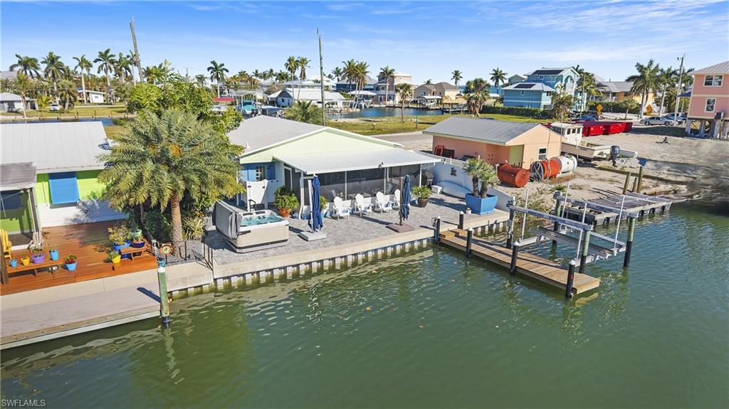 PINE ISLAND SHORES UNIT 1 - Residential