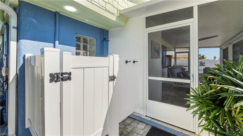 PINE ISLAND SHORES UNIT 1 - Residential