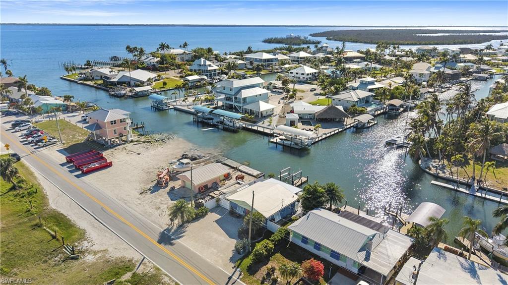 PINE ISLAND SHORES UNIT 1 - Residential