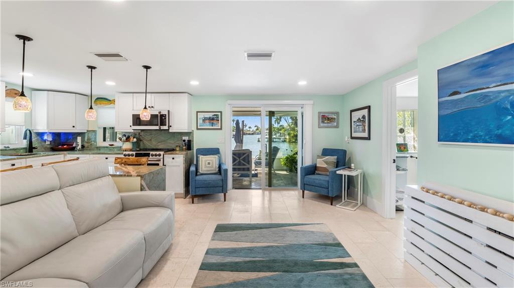 PINE ISLAND SHORES UNIT 1 - Residential