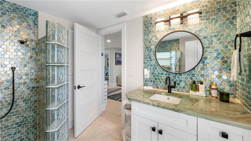 PINE ISLAND SHORES UNIT 1 - Residential