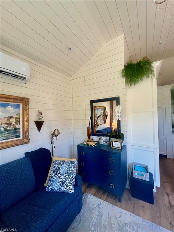 PELICAN LAKE RV RESORT - Land