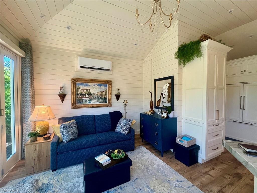 PELICAN LAKE RV RESORT - Land