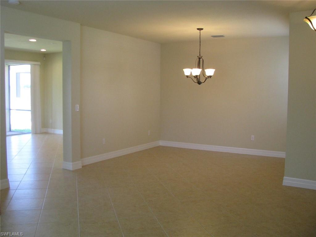 BOTANICA LAKES - Residential Lease