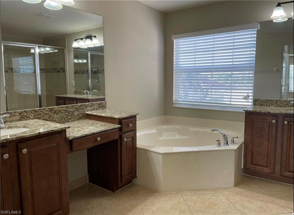 BOTANICA LAKES - Residential Lease