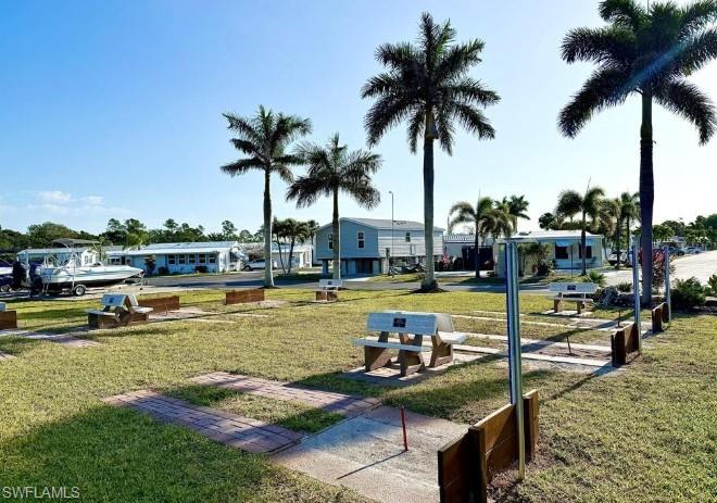 ENCHANTING SHORES - Residential