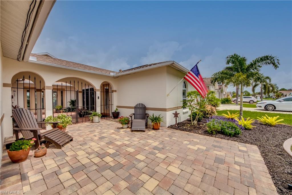 SABAL SPRINGS GOLF AND RACQUET CLUB - Residential