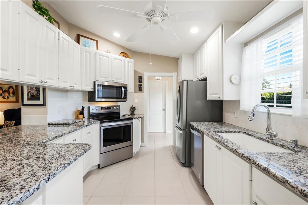 ISLAND WALK - Residential