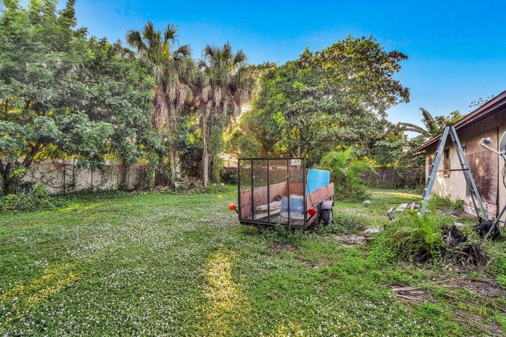 GOLDEN GATE CITY - Residential