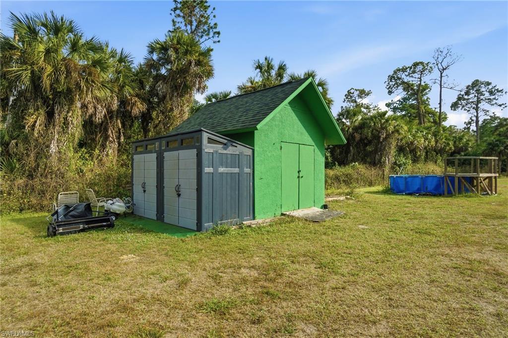 GOLDEN GATE ESTATES - Residential