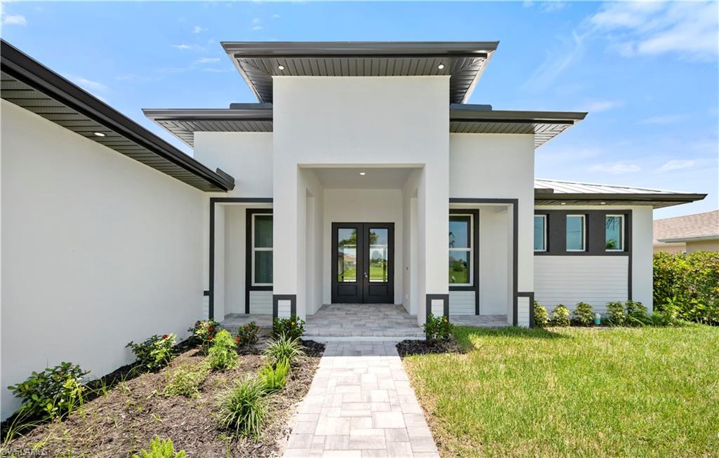 CAPE CORAL - Residential Lease