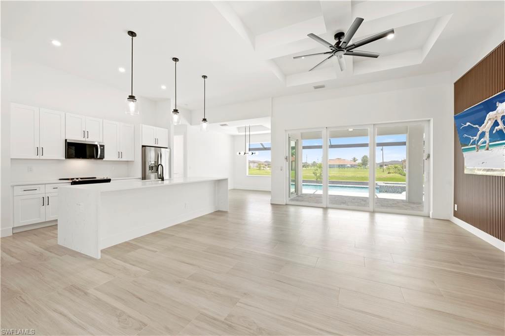 CAPE CORAL - Residential Lease