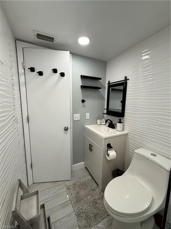 PUNTA GORDA - Residential Lease