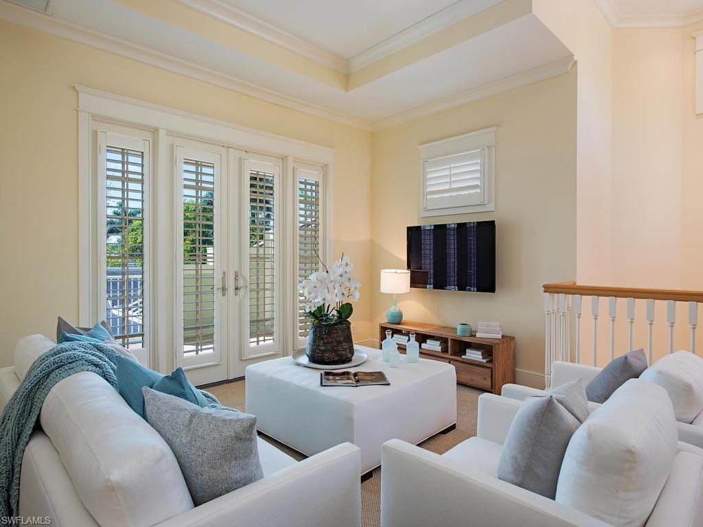 OLDE NAPLES - Residential