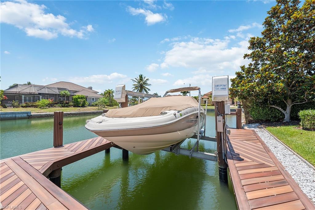 ESTATES - Residential