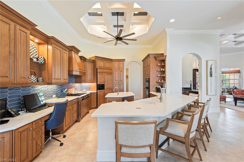 ESTATES - Residential