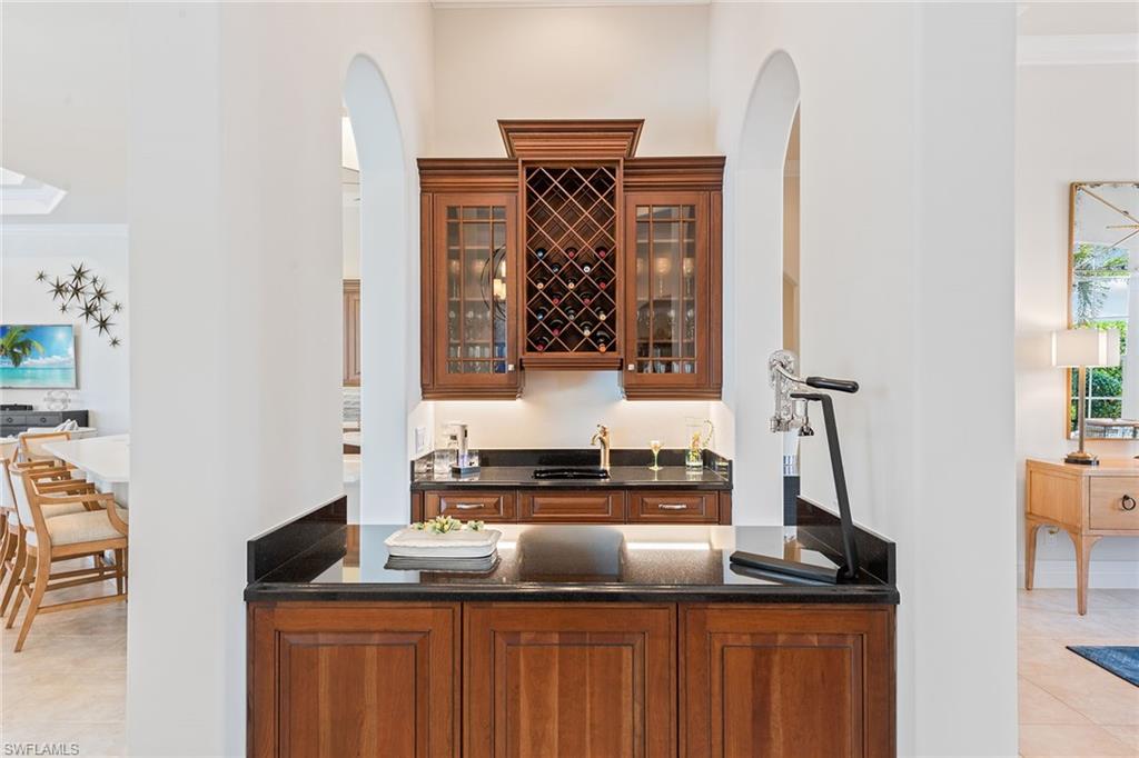 ESTATES - Residential