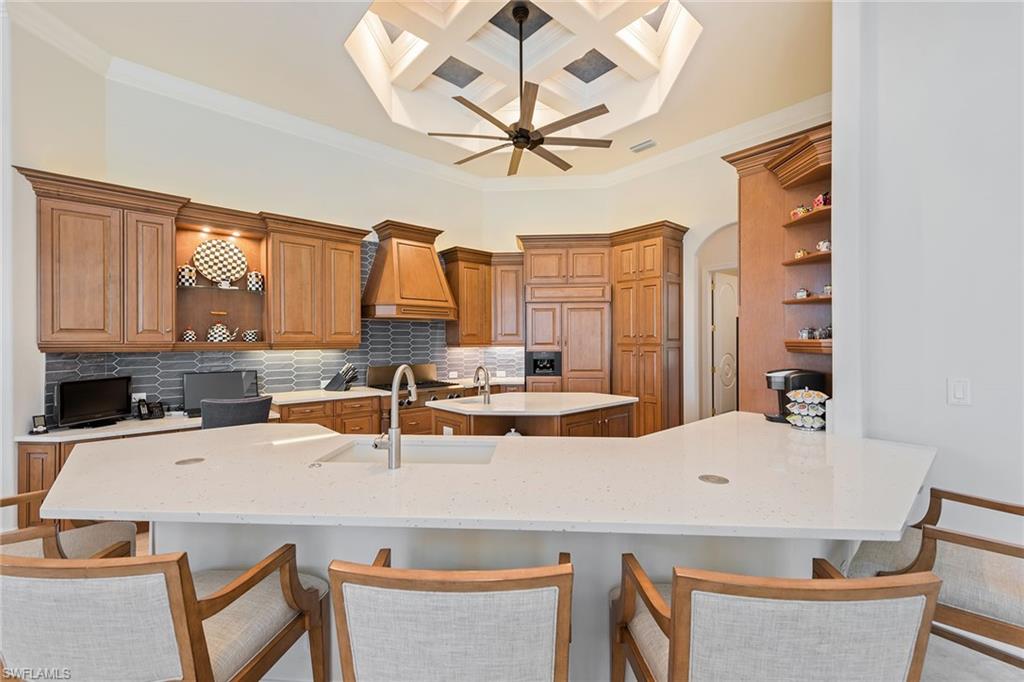 ESTATES - Residential