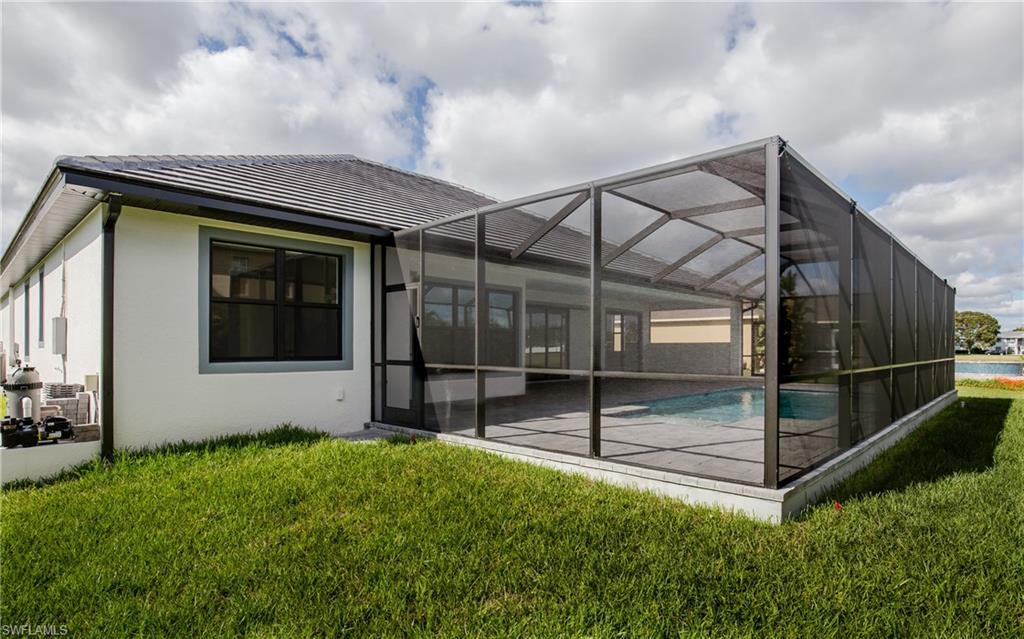 CAPE CORAL - Residential