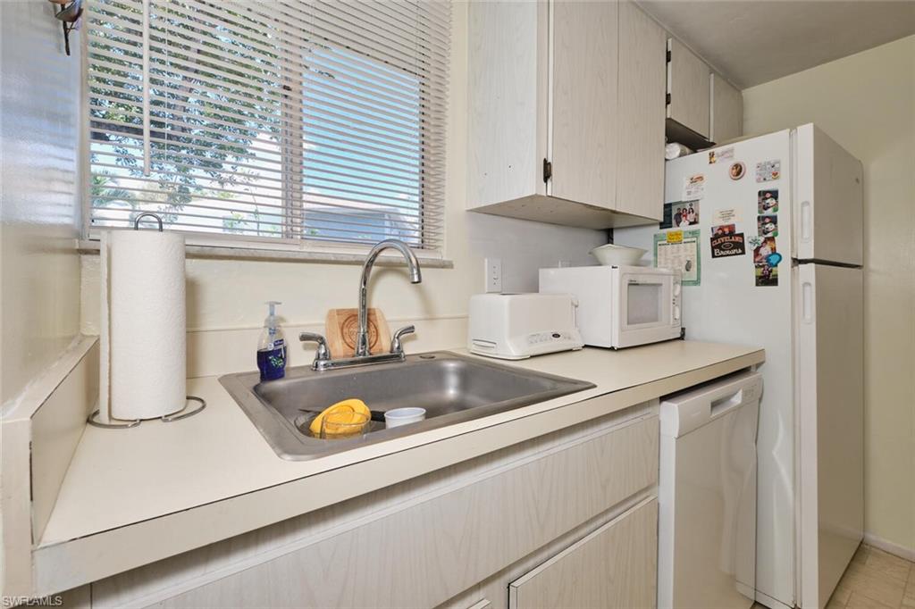 PROVINCETOWN - Residential