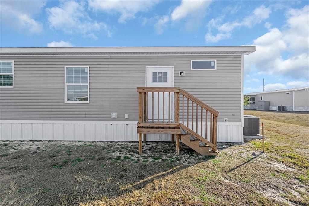 MOORE HAVEN - Residential