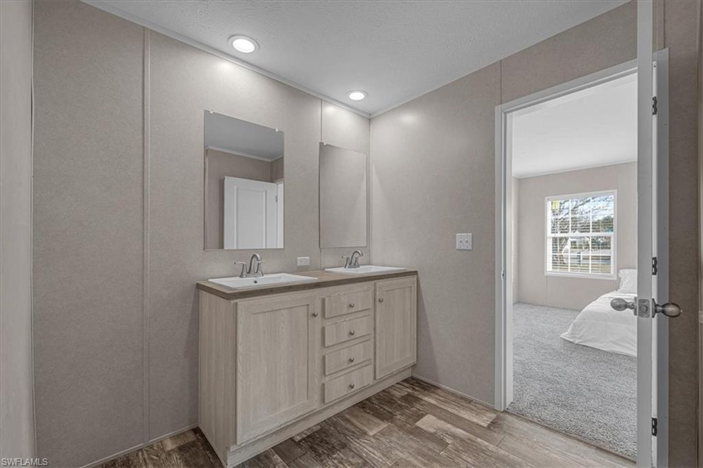 MOORE HAVEN - Residential