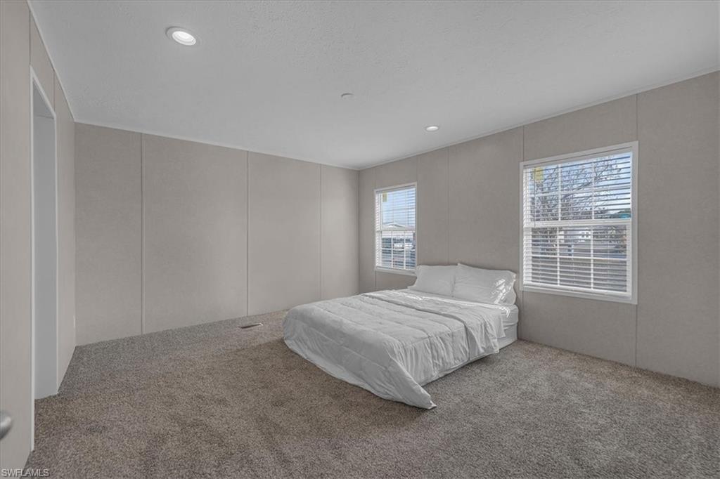 MOORE HAVEN - Residential