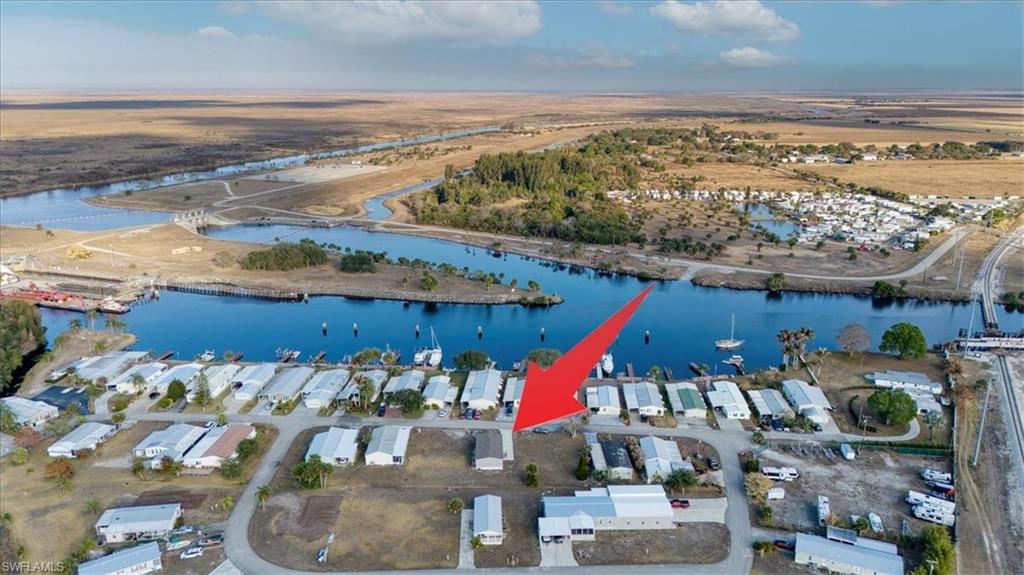 MOORE HAVEN - Residential