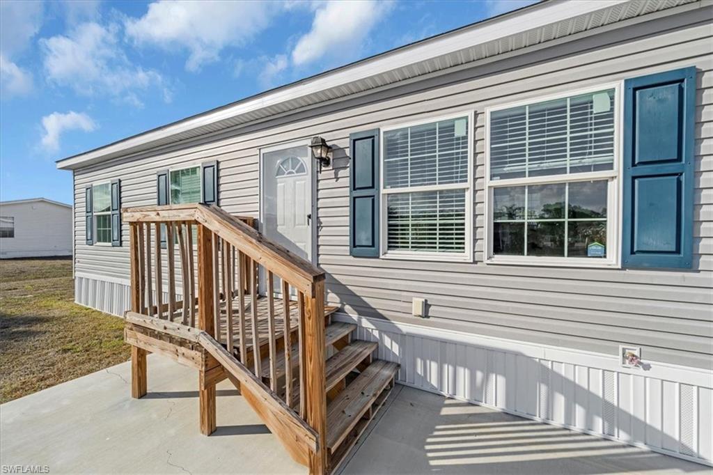 MOORE HAVEN - Residential