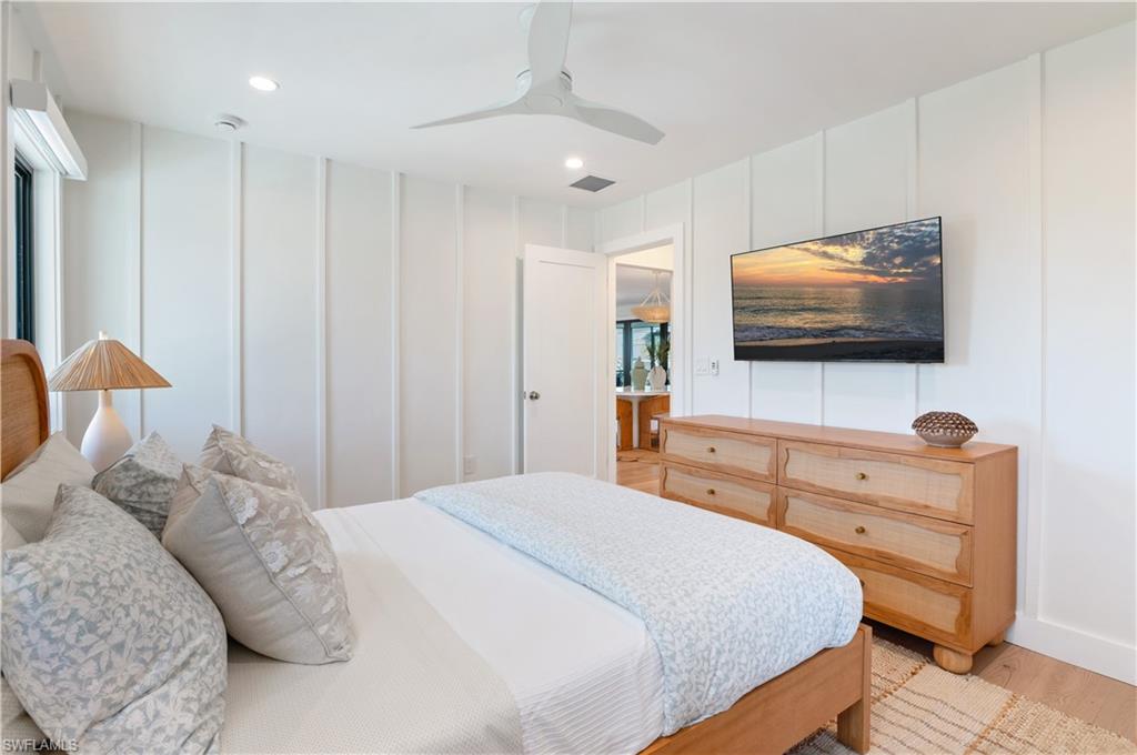 BEACH HOMES - Residential