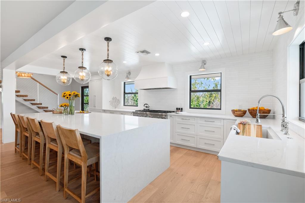 BEACH HOMES - Residential