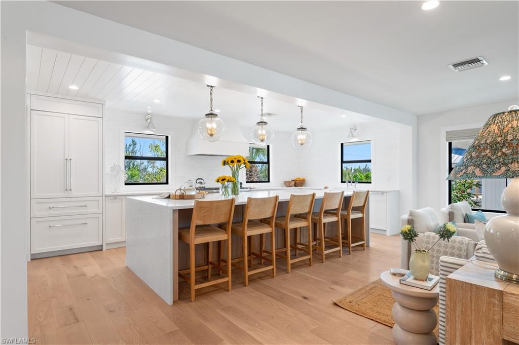 BEACH HOMES - Residential