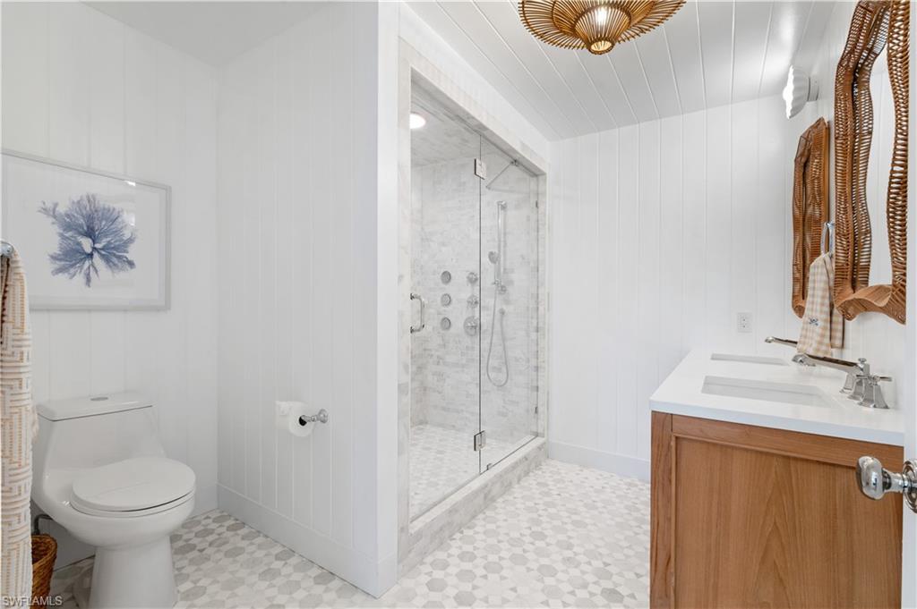 BEACH HOMES - Residential