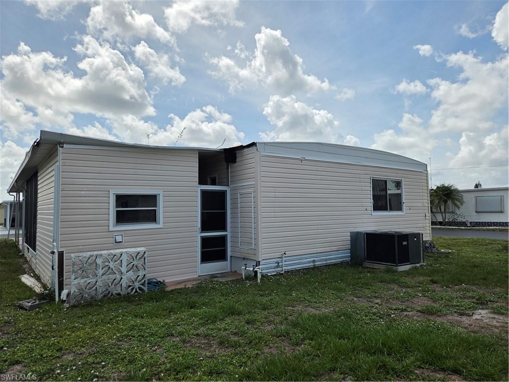 LAZY DAYS MOBILE VILLAGE - Residential