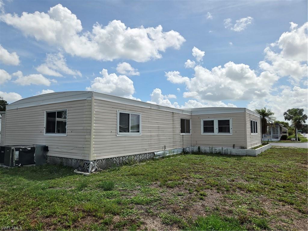 LAZY DAYS MOBILE VILLAGE - Residential