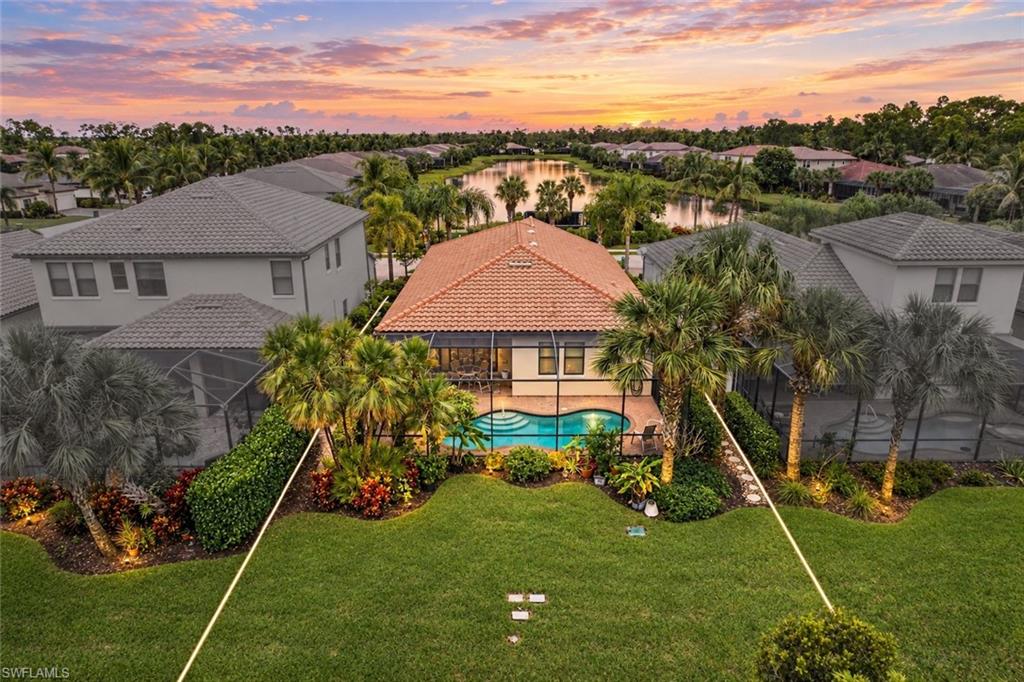 4395 Raffia Palm CIR