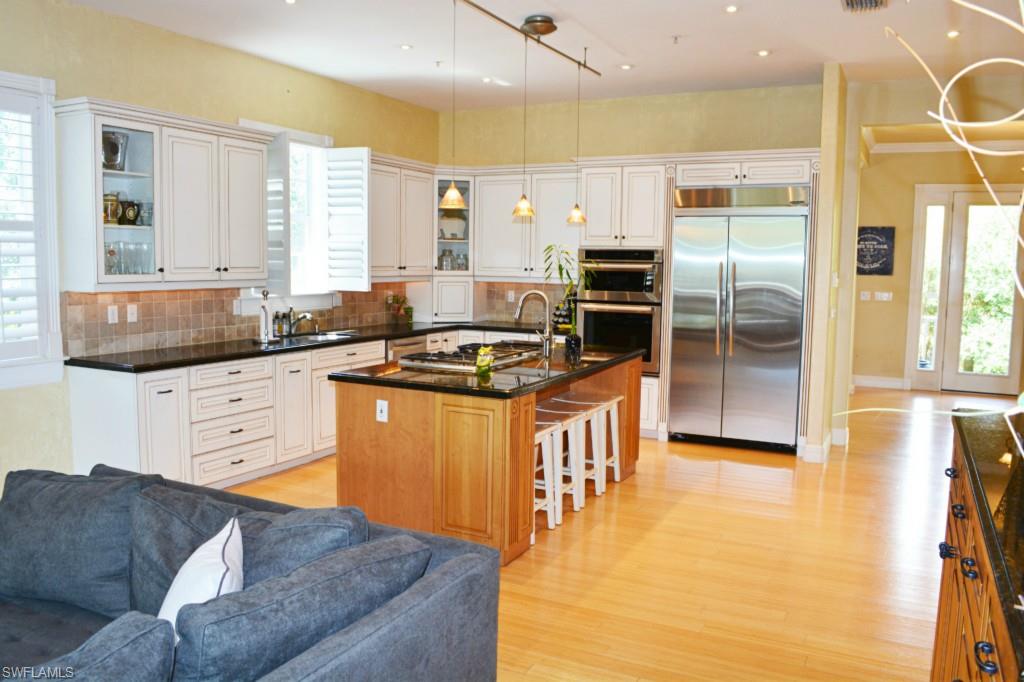 COTTAGE POINT SUBD - Residential