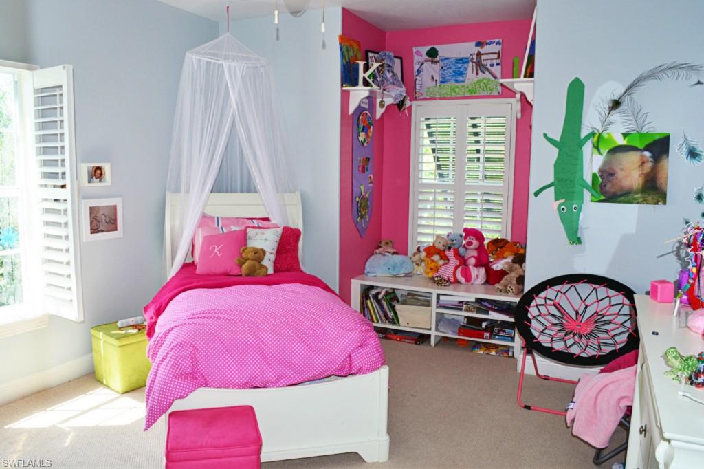 COTTAGE POINT SUBD - Residential