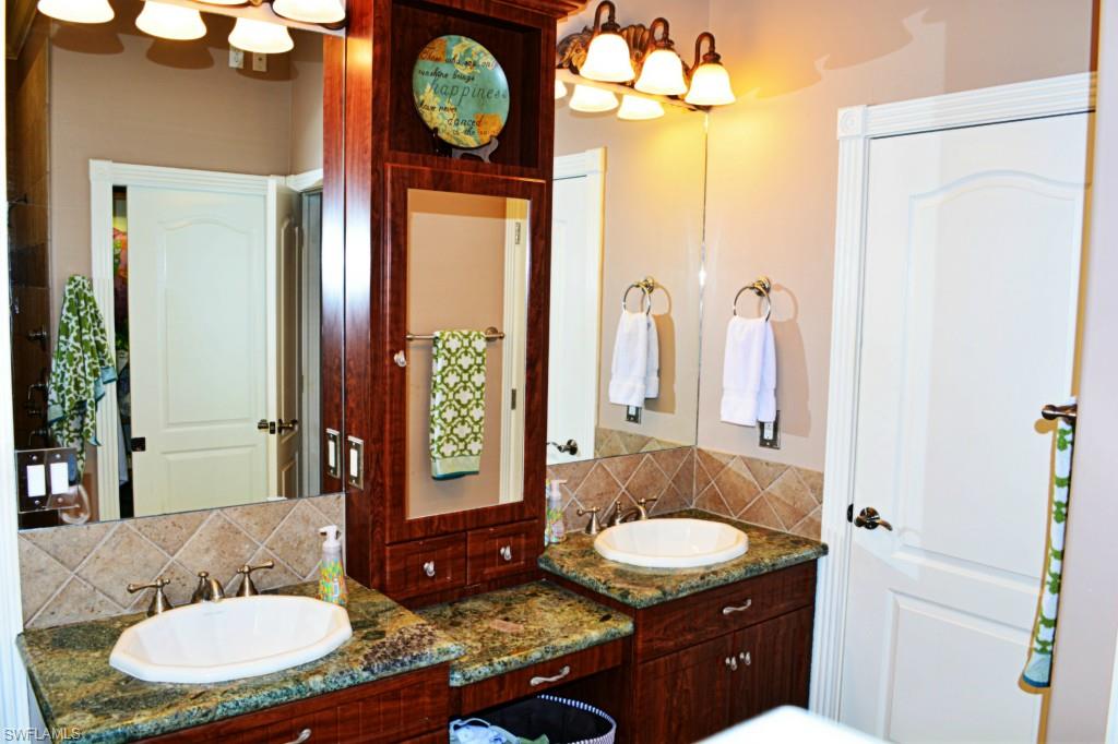 COTTAGE POINT SUBD - Residential