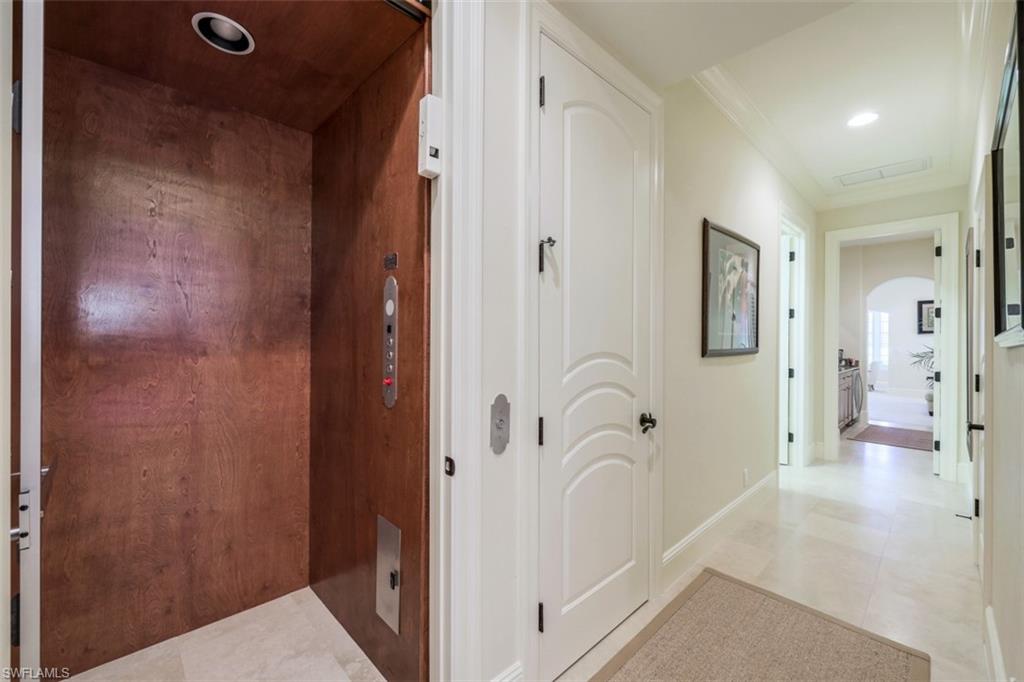 SERAFINA AT TIBURON - Residential