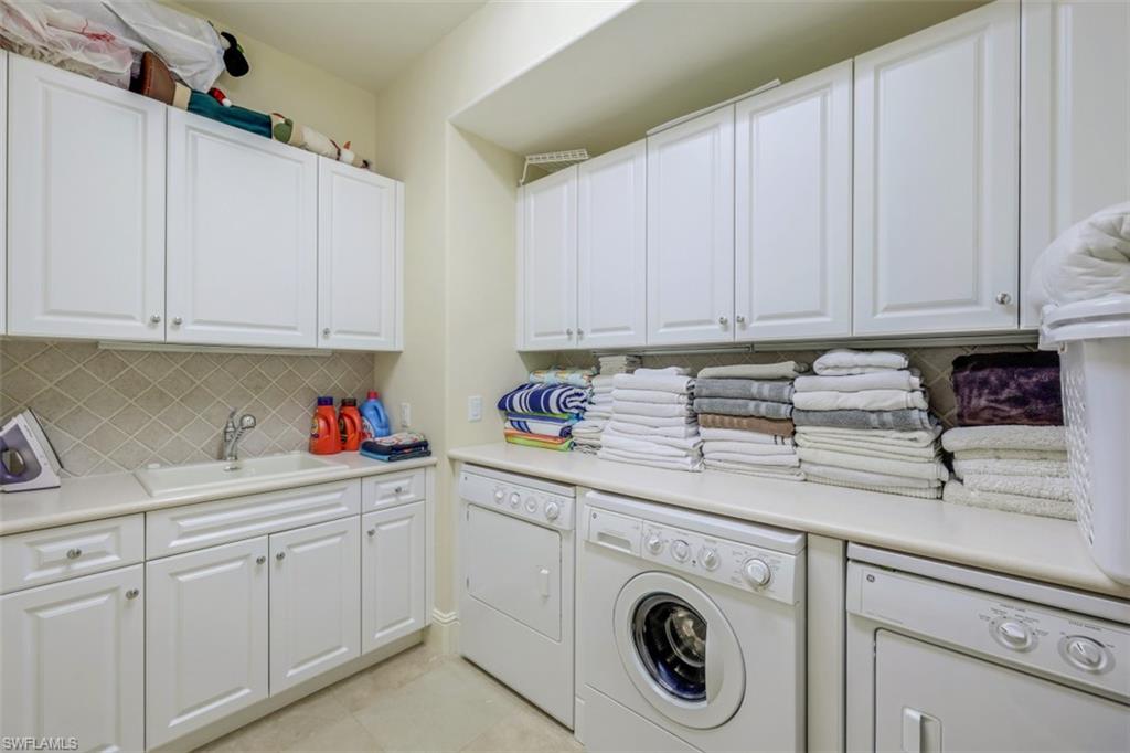 SERAFINA AT TIBURON - Residential