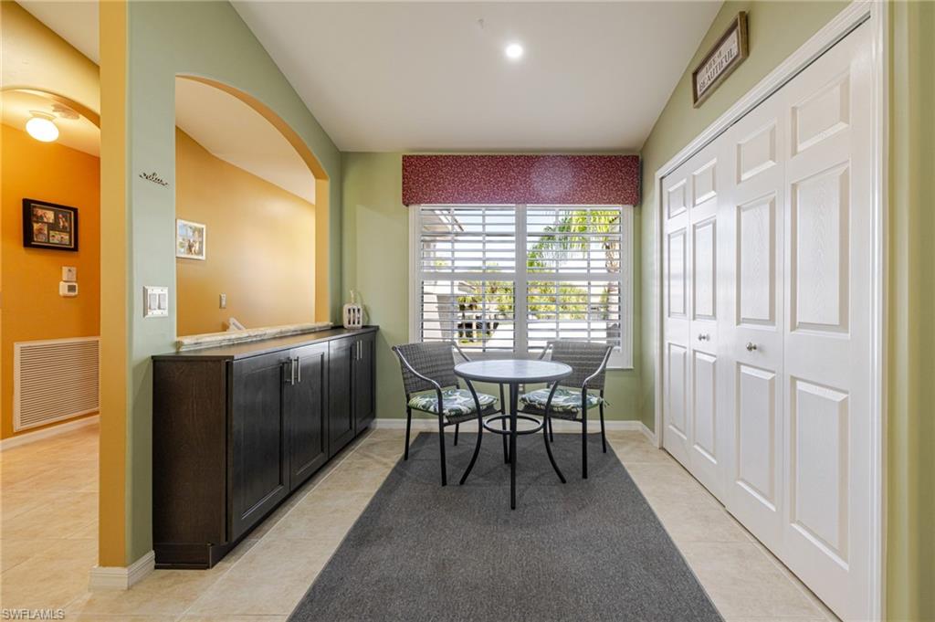 GARDEN LAKES - Residential