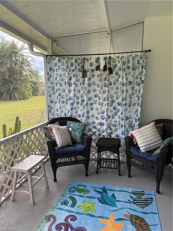 HYDE PARK CONDOMINIUM - Residential