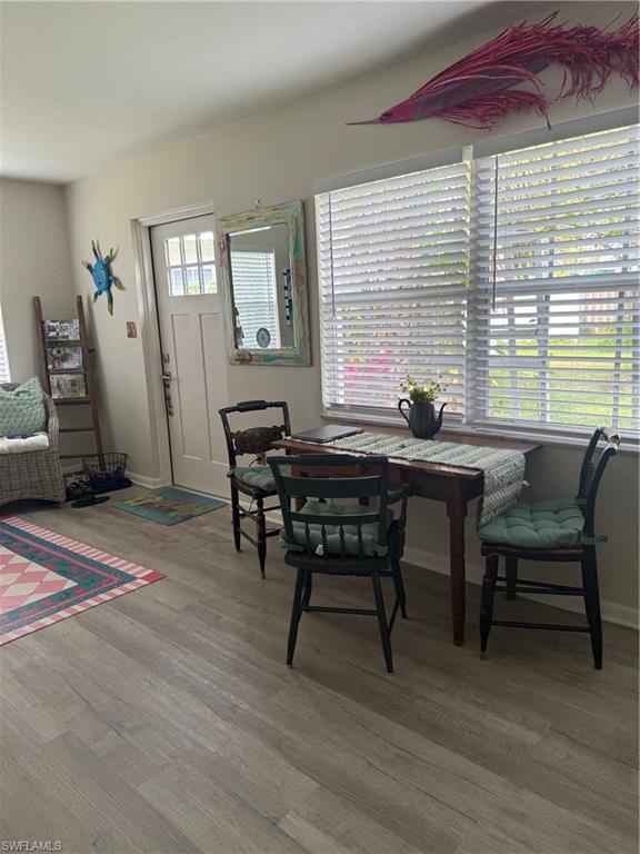 HYDE PARK CONDOMINIUM - Residential