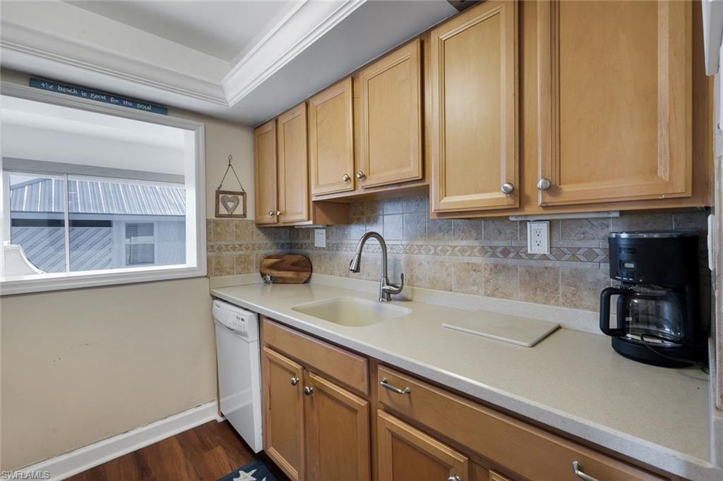 SPANISH CAY CONDO - Residential