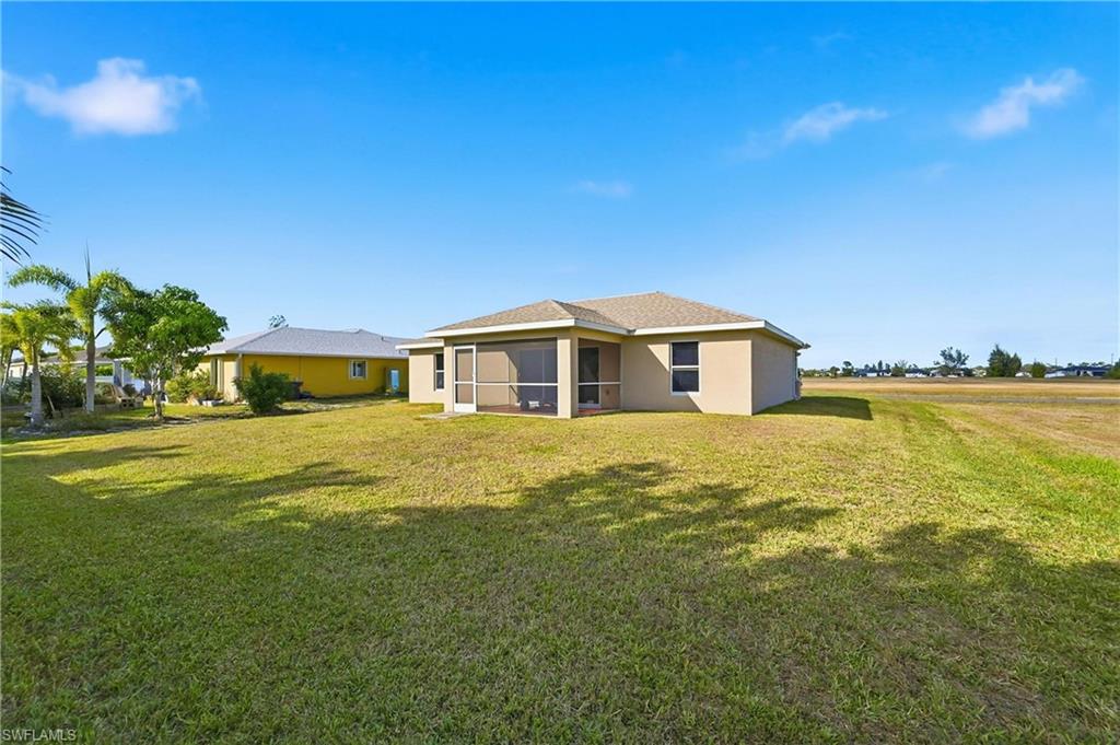 CAPE CORAL - Residential