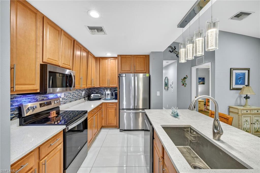 VISTANNA VILLAS - Residential