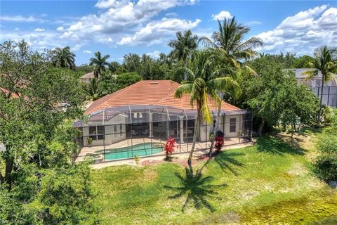 A home in NAPLES